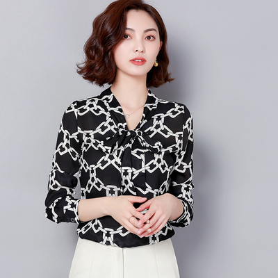 早春氣質(zhì)搭 女式襯衫這樣挑，選對才是真的好